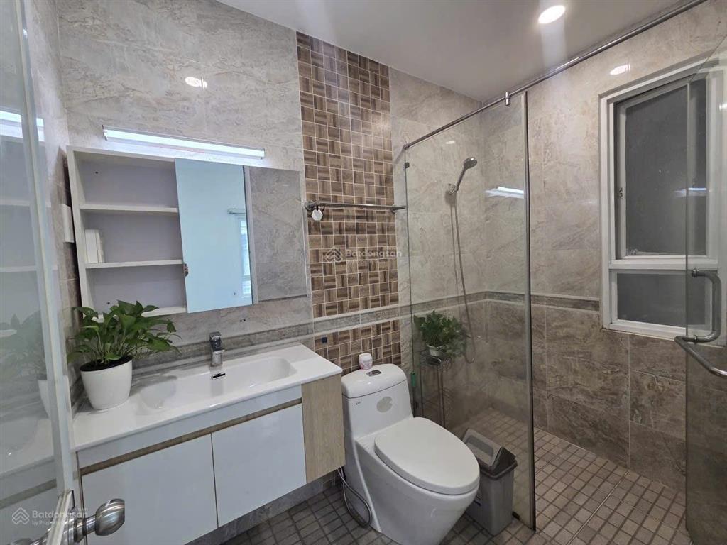 Nhà hxt  full nội thất  điện biên phủ  6x7m  trệt 3 lầu sân thượng  4pn 4wc  29 triệu tl