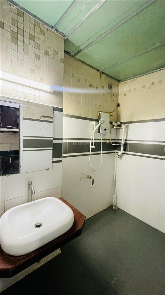 Căn hộ chung cư  full nội thất  đinh tiên hoàng  72m2  3pn 2wc  10,5 triệu tl  0906 656 ***