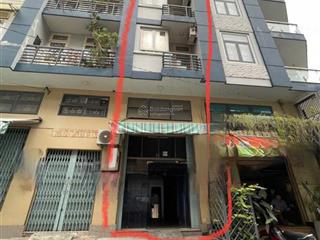 Nhà hxt  tân cảng  3,5x8m  trệt lửng 2 lầu  2pn 3wc  16 triệu tl  hằng 0906 656 *** xem nhà