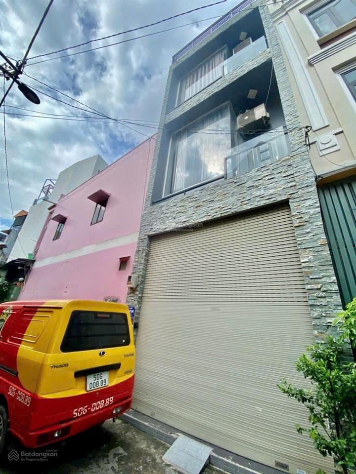 Nhà hxh mới đẹp  full nội thất  nguyễn xí  4x8m  trệt 3 lầu sân thượng  3pn 4wc  18 triệu tl