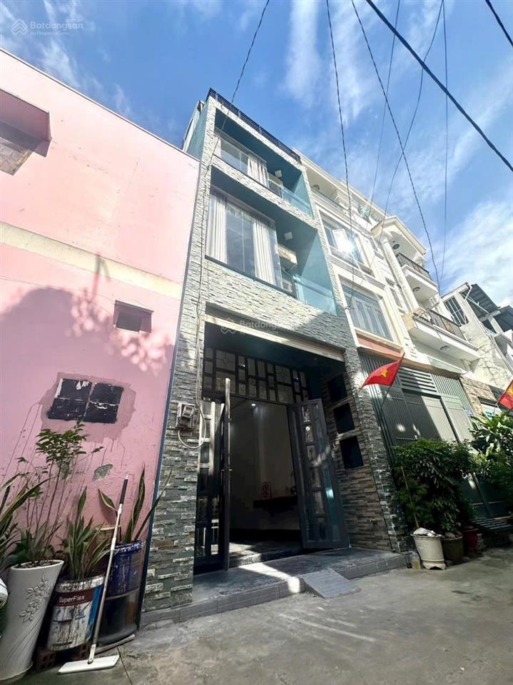 Nhà hxh mới đẹp  full nội thất  nguyễn xí  4x8m  trệt 3 lầu sân thượng  3pn 4wc  18 triệu tl
