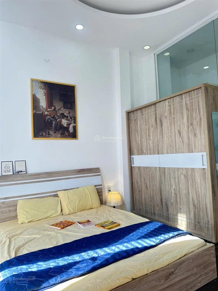 Nhà hxh mới đẹp  full nội thất  nguyễn xí  4x8m  trệt 3 lầu sân thượng  3pn 4wc  18 triệu tl