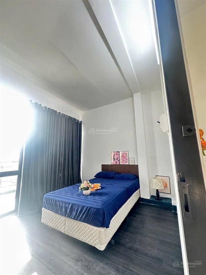 Nhà hxh mới đẹp  full nội thất  nguyễn xí  4x8m  trệt 3 lầu sân thượng  3pn 4wc  18 triệu tl