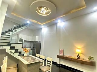 Nhà hxh mới đẹp  full nội thất  nguyễn xí  4x8m  trệt 3 lầu sân thượng  3pn 4wc  18 triệu tl