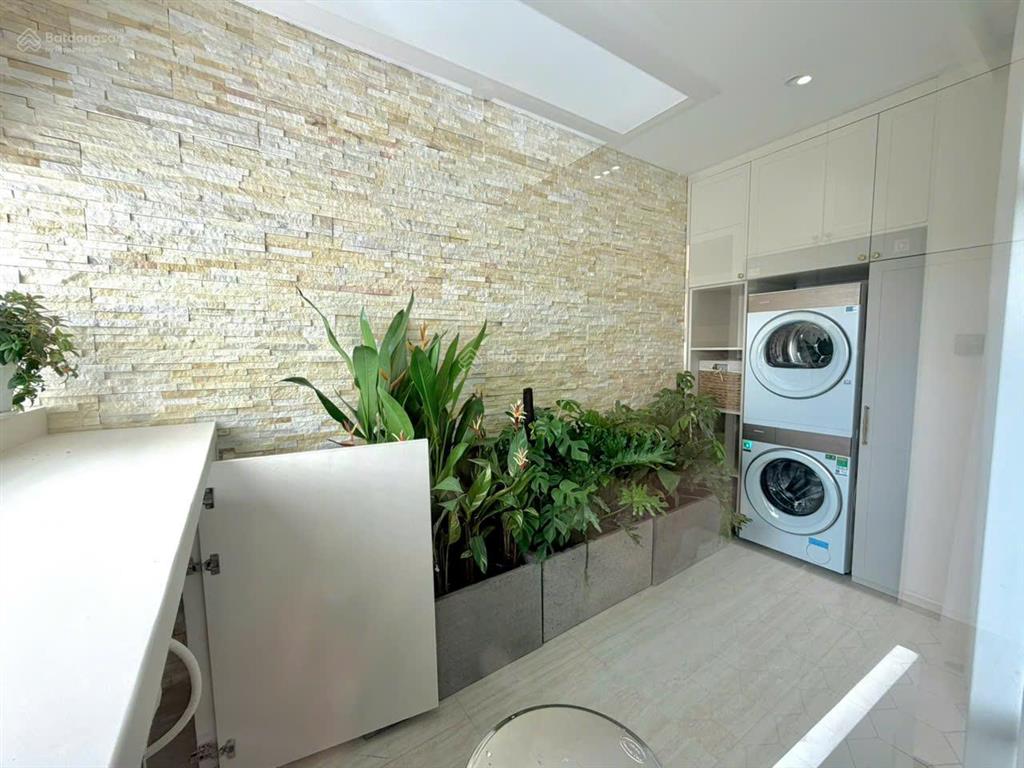Chính chủ bán ch riverside residence mới 100% quận 7, 130m2 3pn2wc căn góc view sông giá 17.6 tỷ
