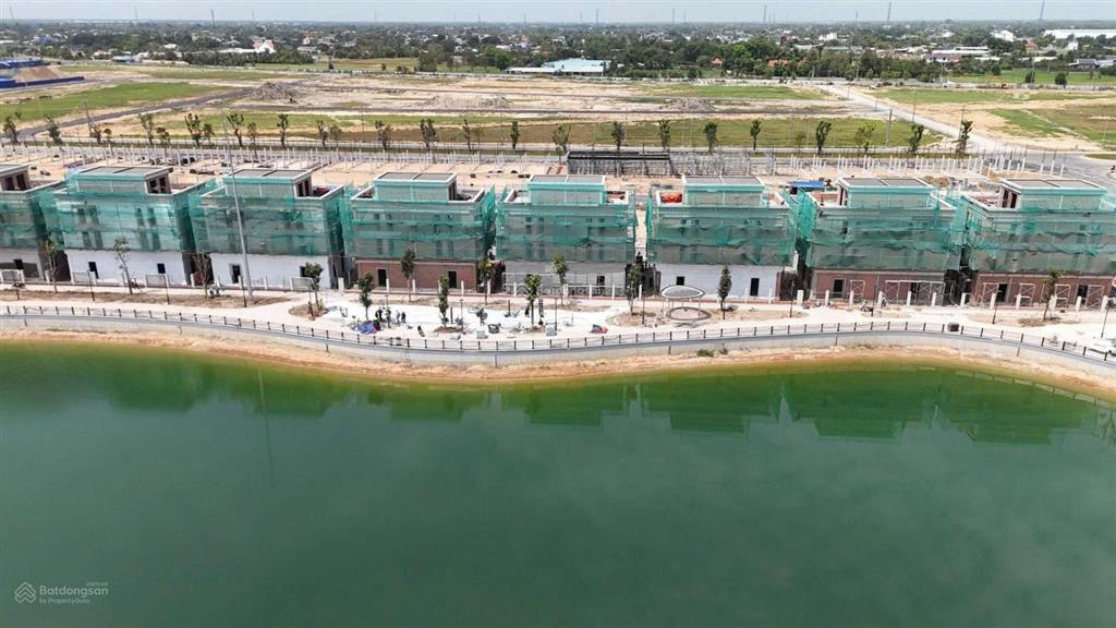 Mua trực tiếp cđt biệt thự hồ thiên nga vinhomes tây ninh. giá gốc, 0đ phí dịch vụ, bao chọn căn