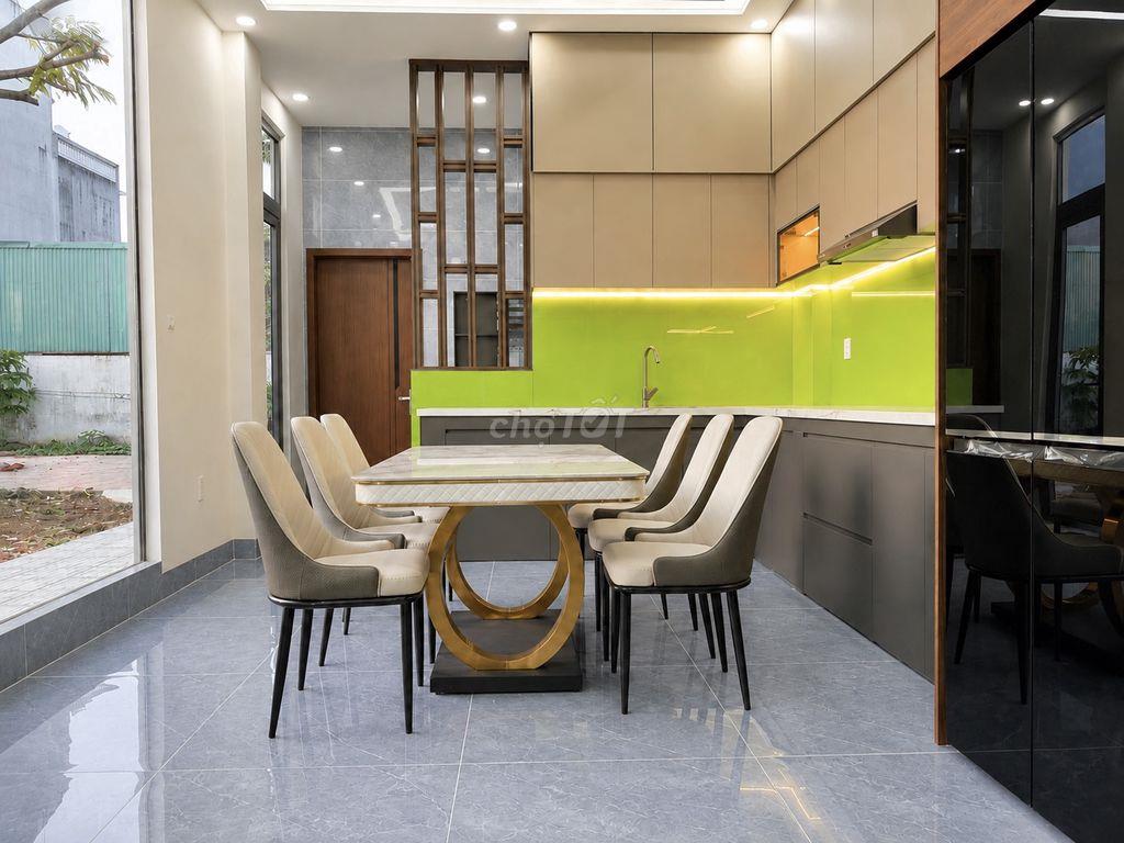 BÁN NHÀ 2 MẶT TIỀN ÔM TRỌN CÔNG VIÊN 1.000M² – GIÁ 7,3 TỶ