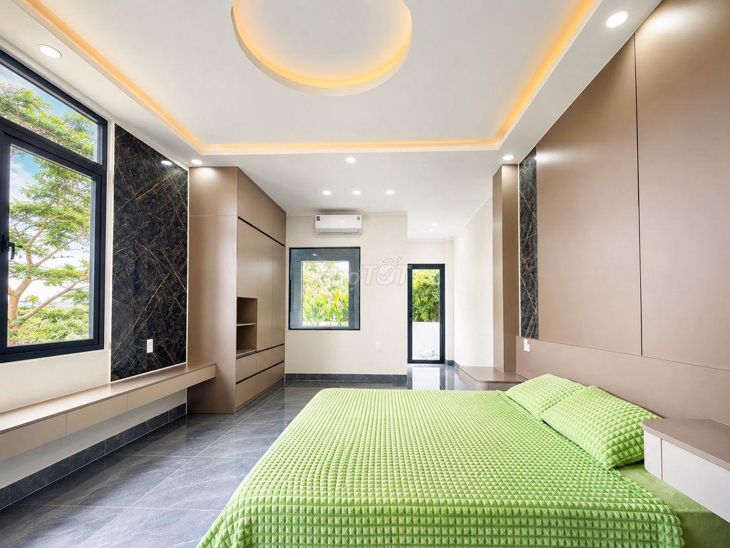 BÁN NHÀ 2 MẶT TIỀN ÔM TRỌN CÔNG VIÊN 1.000M² – GIÁ 7,3 TỶ