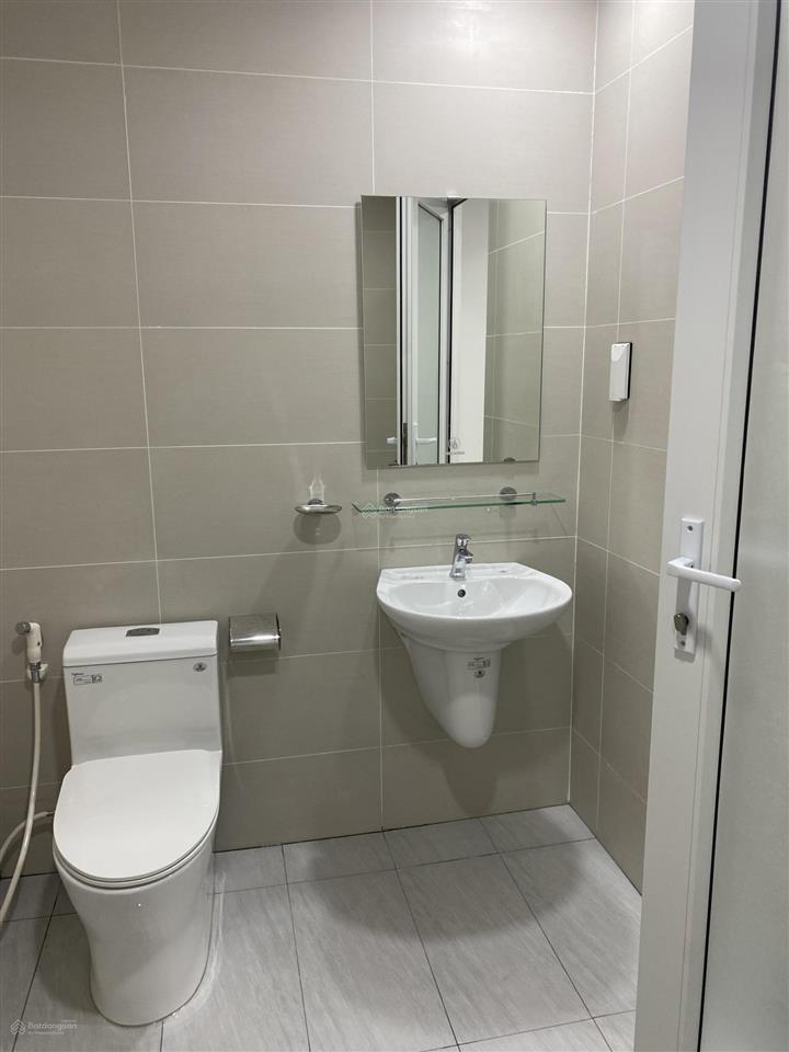 (chính chủ) căn hộ 86m2 mới 100%  conic, gần bigc go an lạc, có nội thất. 7.5tr