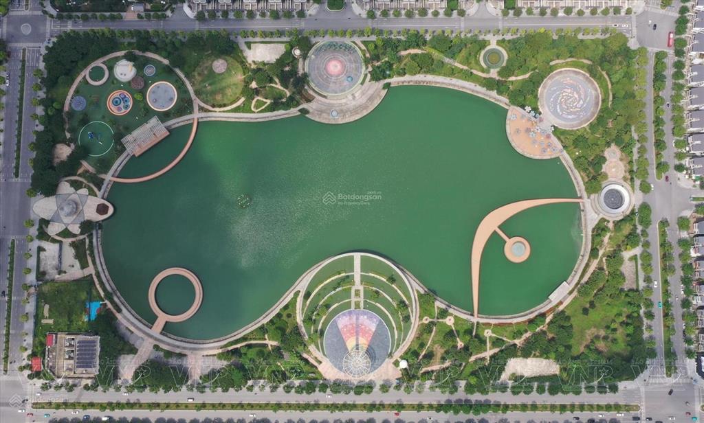 Giá tốt  bán gấp biệt thự 170m2 solasta mansion vị trí đẹp, thoáng giá bao full chỉ 28,8 tỷ
