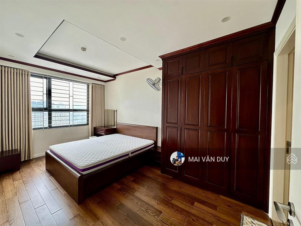 (giá thật) cho thuê căn hộ 2pn2vs view hồ toà c67 d'capitale giá tốt nhất chỉ 24tr/tháng