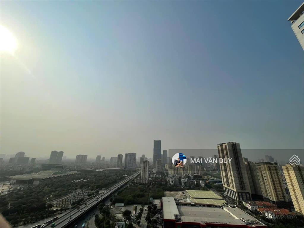 Bán 3 ngủ rộng nhất dự án d'capitale  122m2 tim tường. căn góc 2 mặt thoáng, 2 logia siêu thoáng