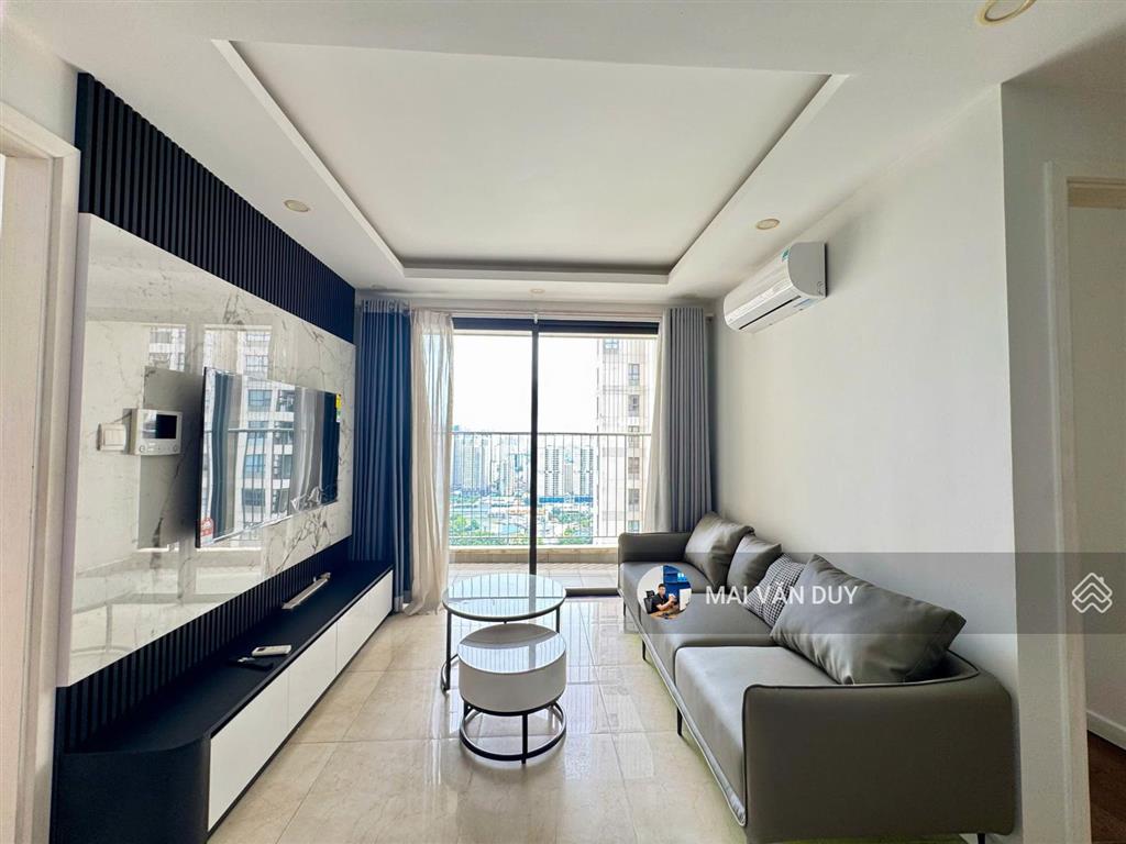 Căn 2 ngủ view hồ ban công đông nam sổ lâu dài bán tại d'capitale trần duy hưng  giá 8 tỷ