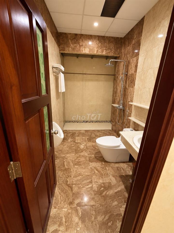 Bán nhà hẻm xe hơi Nguyễn Thị Thập