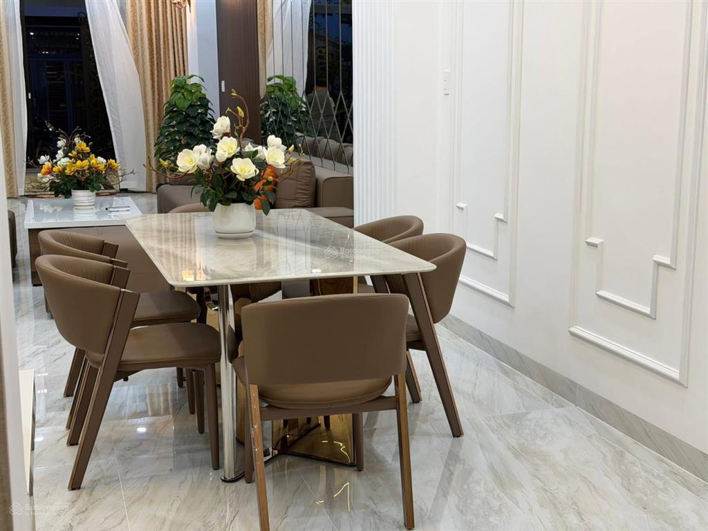 Bán nhà mới xây khu đô thị hà quang 2 giá 10,9 tỷ