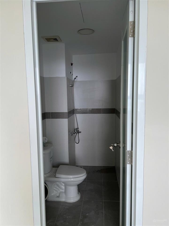 Cần tiền bán gấp căn hộ tdh bình chiểu 60m2 2pn2wc 2t150 tl. sổ sẵn. hỗ trợ ngân hàng 80%