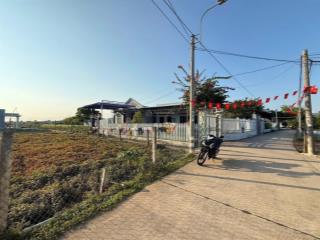 Bán đất tại xã phước lý cần giuộc la, 5 x23 (115m2) giá 1 tỷ 50tr đường xe ơi shr 0943 925 ***