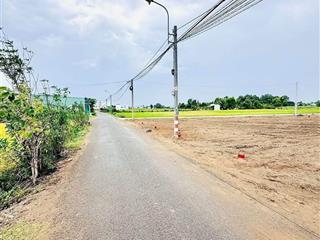 Bán đất 115m mặt tiền đg nhựa đoàn văn diệu cần giuộc la, shr giá 1 tỷ 450tr đất sach ko qui hoạch