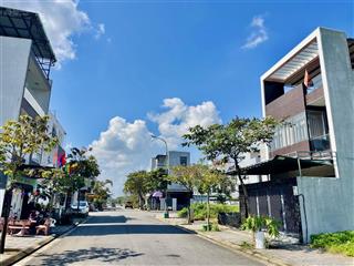 Cần bán gấp lô 216m2 ngang 9m rẻ nhất fpt đà nẵng