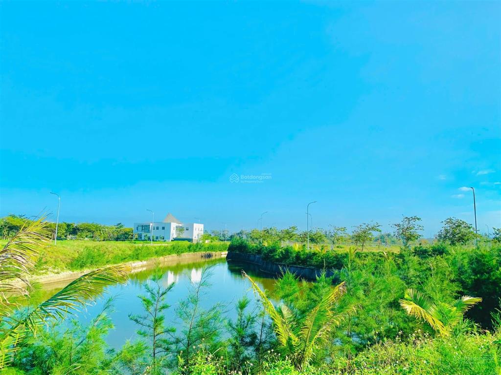 Chính chủ cần bán nhanh lô mặt kênh sinh thái fpt đà nẵng, giá tốt