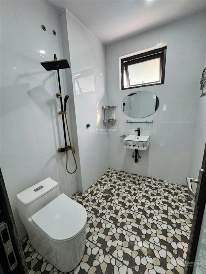 Chính chủ bán nhà đẹp tổ dân phố sơn đồng  chương mỹ  ô tô vào tận cửa.  0979 855 ***