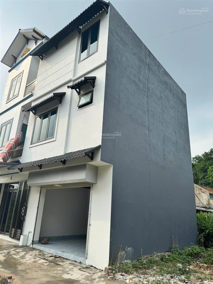 Chính chủ bán nhà đẹp tổ dân phố sơn đồng  chương mỹ  ô tô vào tận cửa.  0979 855 ***