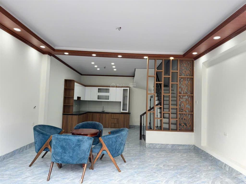 Chính chủ bán nhà đẹp tổ dân phố sơn đồng  chương mỹ  ô tô vào tận cửa.  0979 855 ***