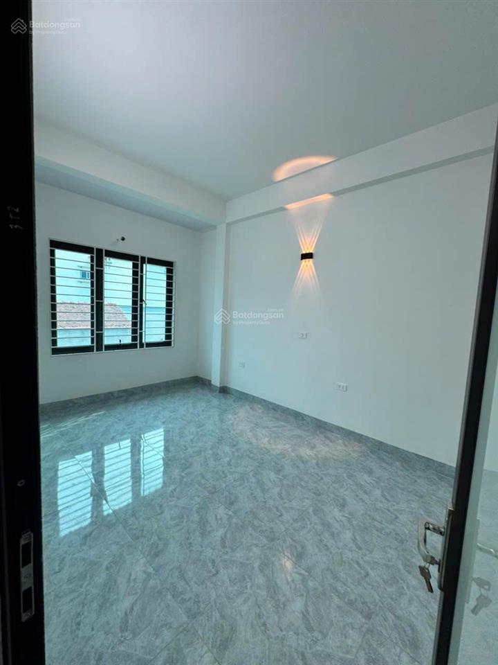 Chính chủ bán nhà đẹp tổ dân phố sơn đồng  chương mỹ  ô tô vào tận cửa.  0979 855 ***