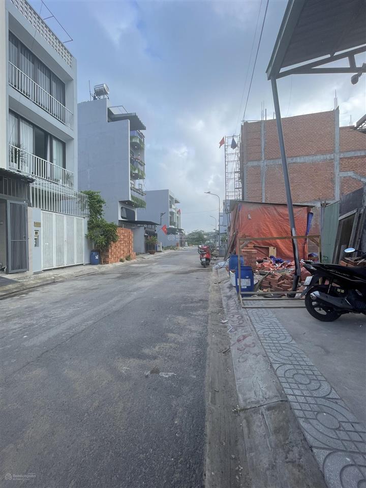 Chủ bán đất 62m2 đường ngô chí quốc giá 3,6 tỷ, full thổ cư xdtd.