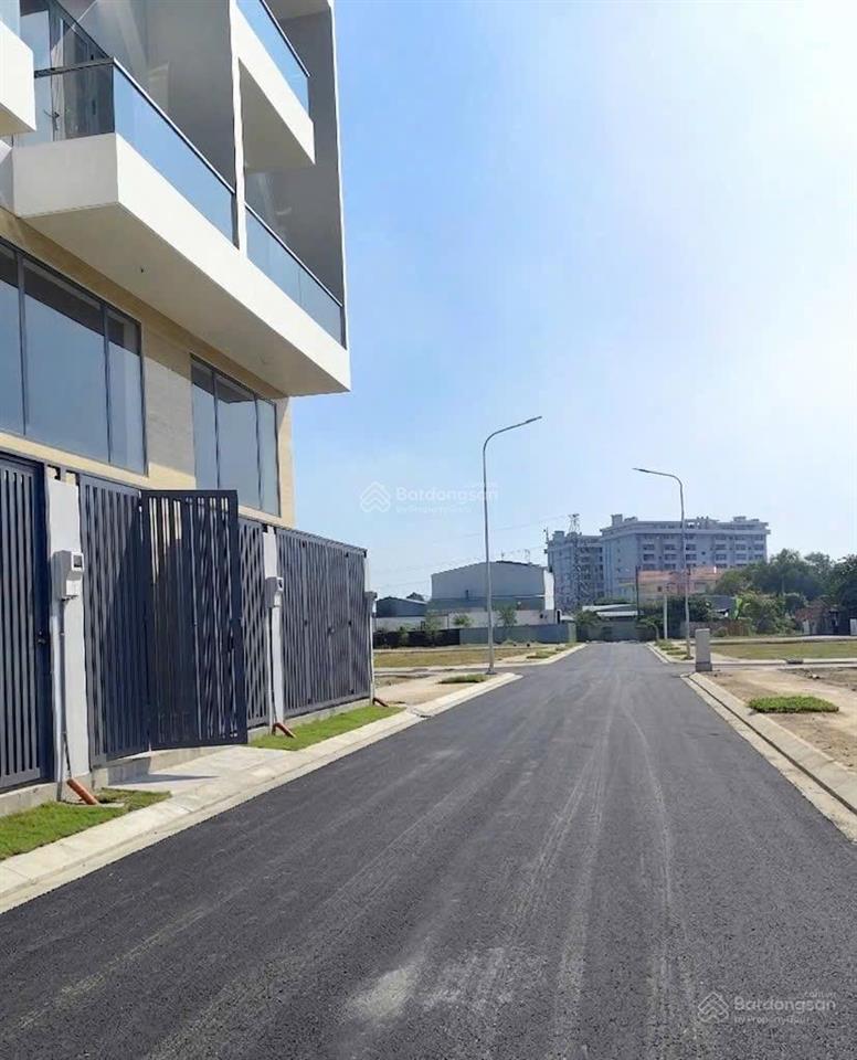 Đất 57m2 giá 3,45 tỷ hướng tây bắc, hẻm 6m ngô chí quốc