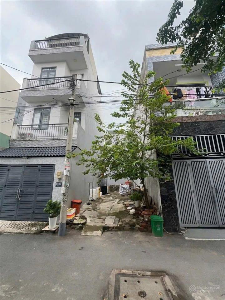 Hot! bán đất đường 102, tp thủ đức  khu dân cư đẹp  giá chỉ 4.5 tỷ