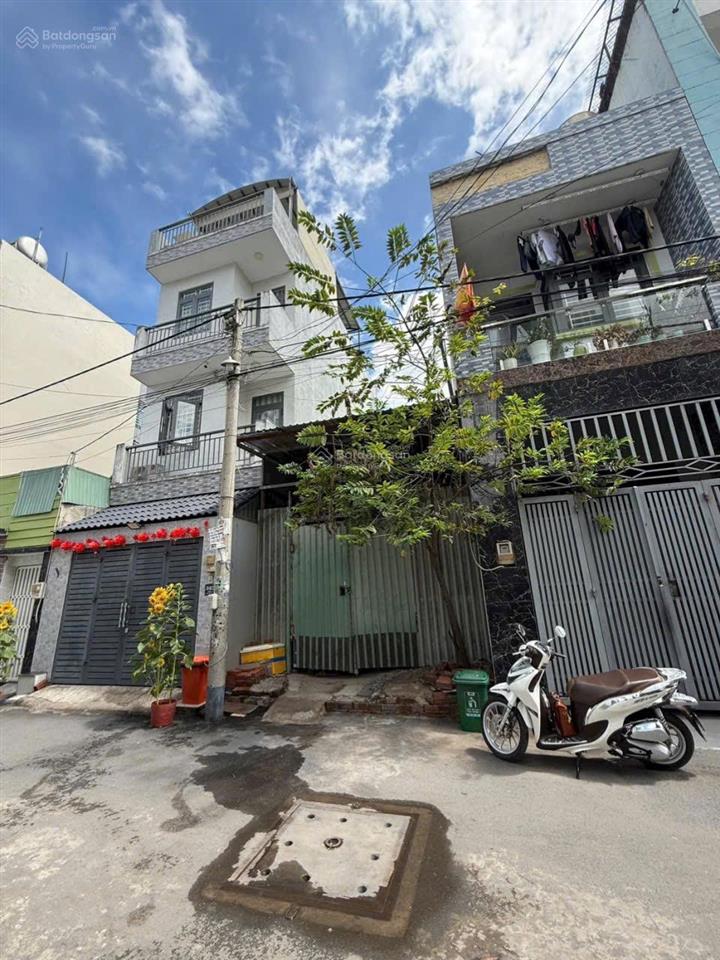 Hot! bán đất đường 102, tp thủ đức  khu dân cư đẹp  giá chỉ 4.5 tỷ
