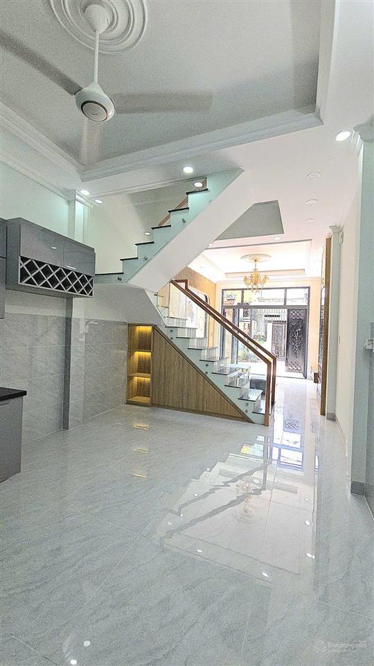 Giảm sốc 200triệu nhà đẹp longtrường nhà mới 3 tầng fullnội thất hxh 6m sát đh tài chính marketing