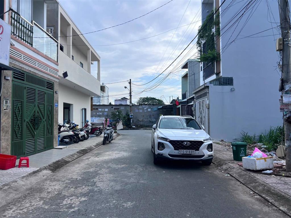 Đất hẻm xe hơi lê văn việt  tp thủ đức  hàng hiếm khó tìm  giá chỉ 5,2 tỷ còn thương lượng