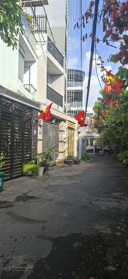 Đất đẹp lã xuân oai tp thủ đức hẻm xe tải thông, gần kcnc, chỉ 4,85 tỷ, sổ riêng sang tên ngay