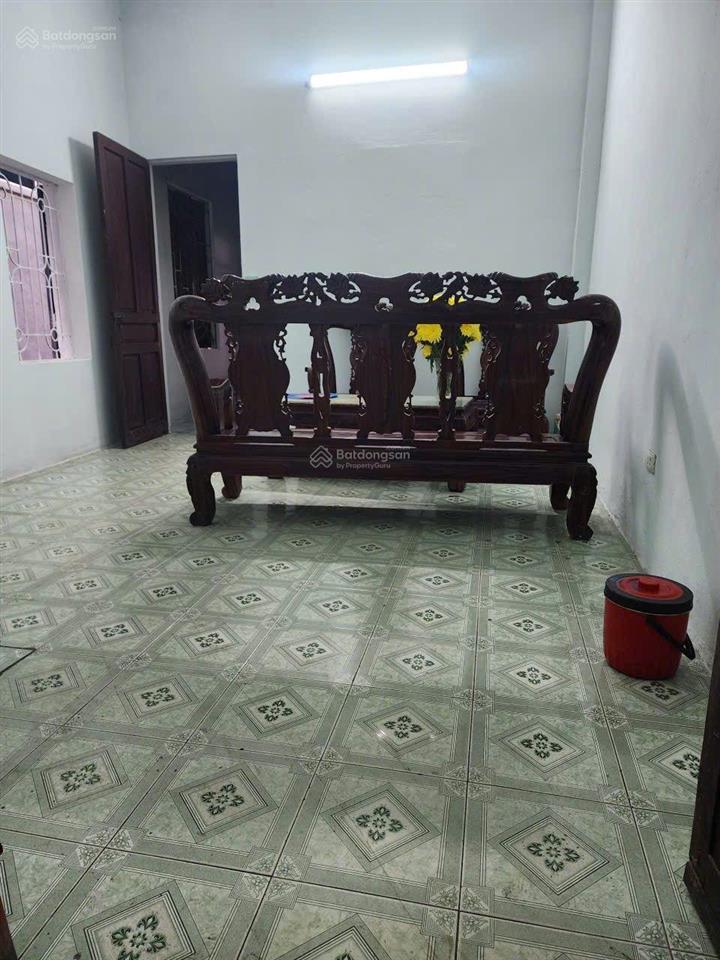 Cho thuê 75m2 sàn tầng 2 nhà mặt đường trương định làm văn phòng