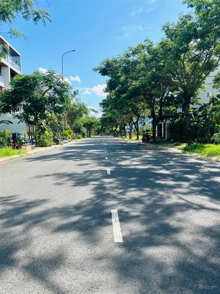 41 triệu/m2. diện tích 345m² lô biệt thự giá tốt phú xuân vạn hưng phú nhà bè.  0986 766 ***