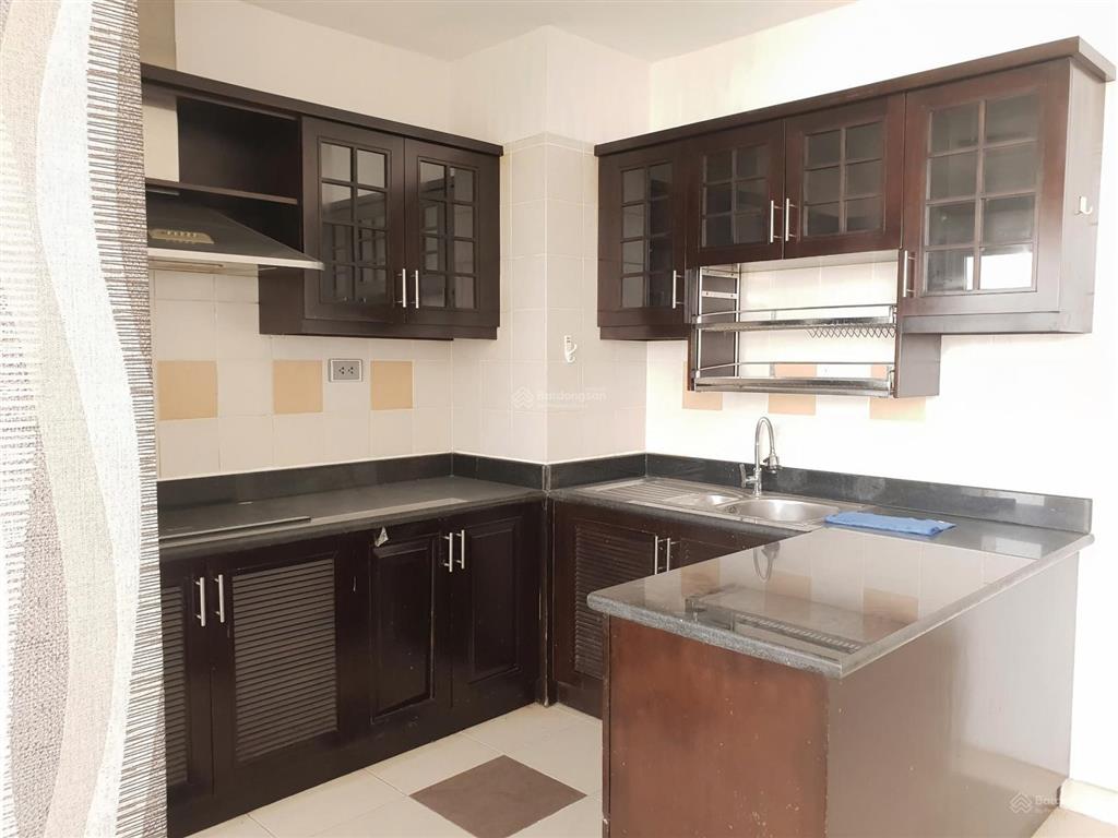 Cần bán căn hộ phú mỹ quận 7, tầng cao view đẹp, 3pn diện tích 117m2 giá bán 6,7 tỷ.  0986 766 ***
