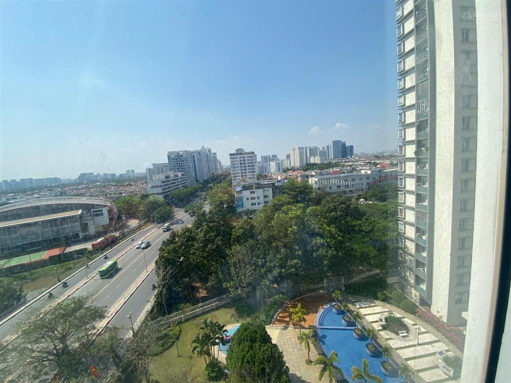 Cần bán căn hộ phú mỹ quận 7, tầng cao view đẹp, 3pn diện tích 117m2 giá bán 6,7 tỷ.  0986 766 ***
