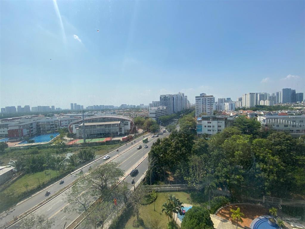 Cần bán căn hộ phú mỹ quận 7, tầng cao view đẹp, 3pn diện tích 117m2 giá bán 6,7 tỷ.  0986 766 ***