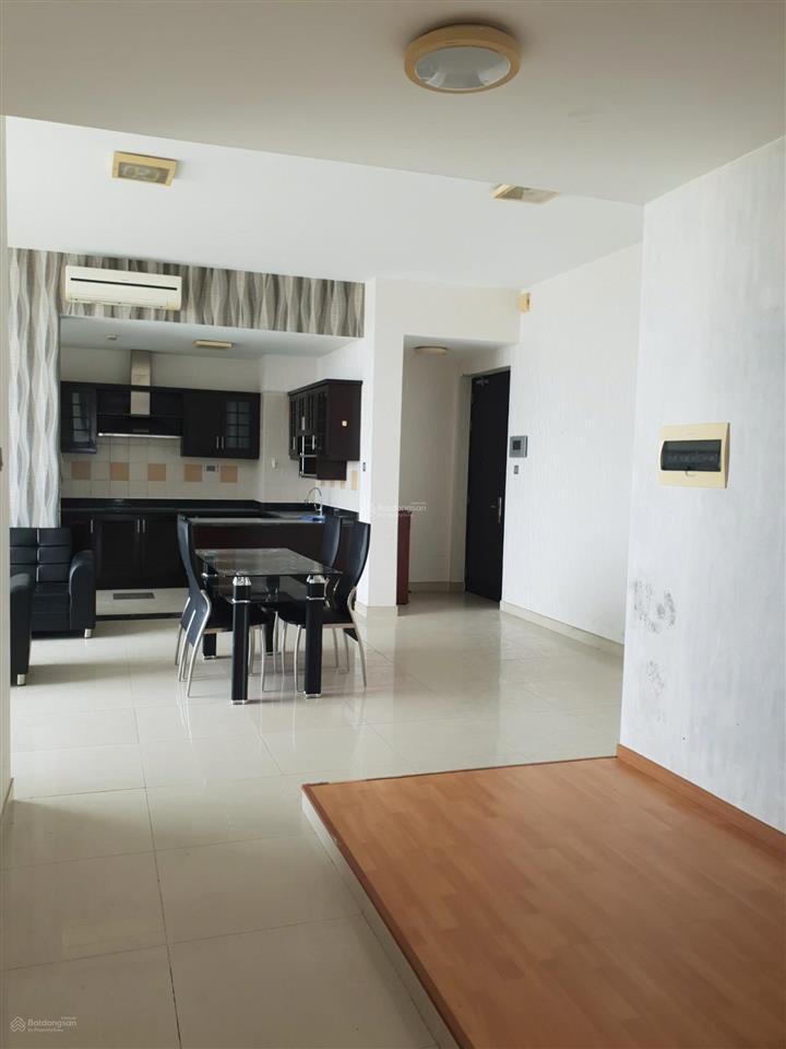 Cần bán căn hộ phú mỹ quận 7, tầng cao view đẹp, 3pn diện tích 117m2 giá bán 6,7 tỷ.  0986 766 ***