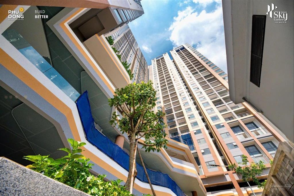 Phú đông sky garden 2pn giá 3,5 tỷ hỗ trợ vay.  0933 520 ***