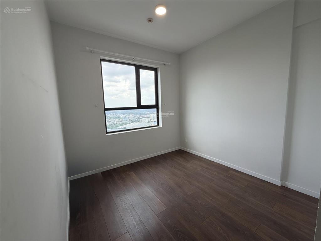 Bán gấp opal boulevard hướng đông bắc giá 3,4 tỷ sổ sẵn.  0933 520 ***