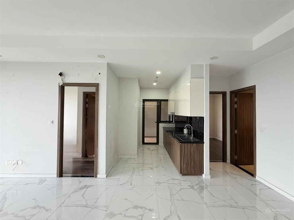 Bán gấp opal boulevard hướng đông bắc giá 3,4 tỷ sổ sẵn.  0933 520 ***