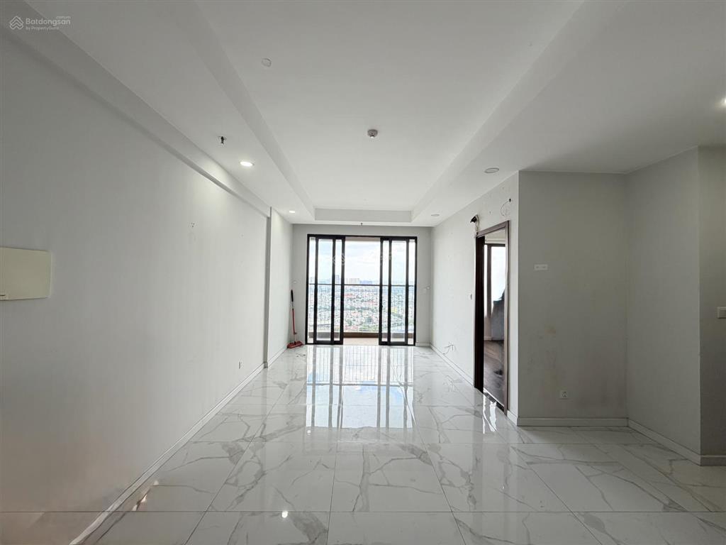 Bán gấp opal boulevard hướng đông bắc giá 3,4 tỷ sổ sẵn.  0933 520 ***