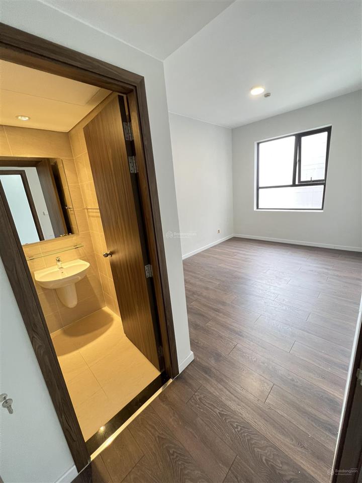 Bán gấp opal boulevard 85m2 giá chỉ 3,7 tỷ sổ sẵn.  xem nhà 0933 520 ***