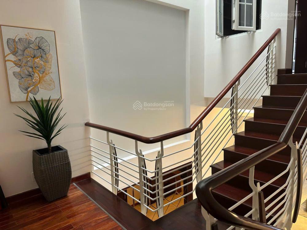 Bán nhà 2/27 cao thắng p5, q3, dt 5,9m x18m, dtcn 107m 5 tầng giá 30 tỷ 0906 998 ***