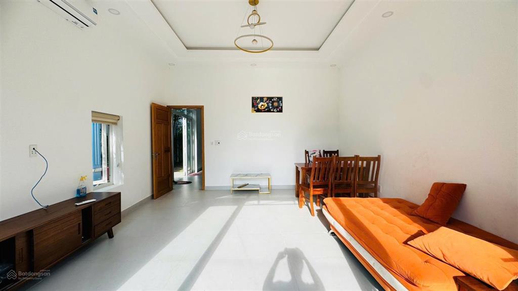 Bán nhà vườn hồ bơi gần lan rừng phước hải full nội thất, xách vali vào ở ngay.
