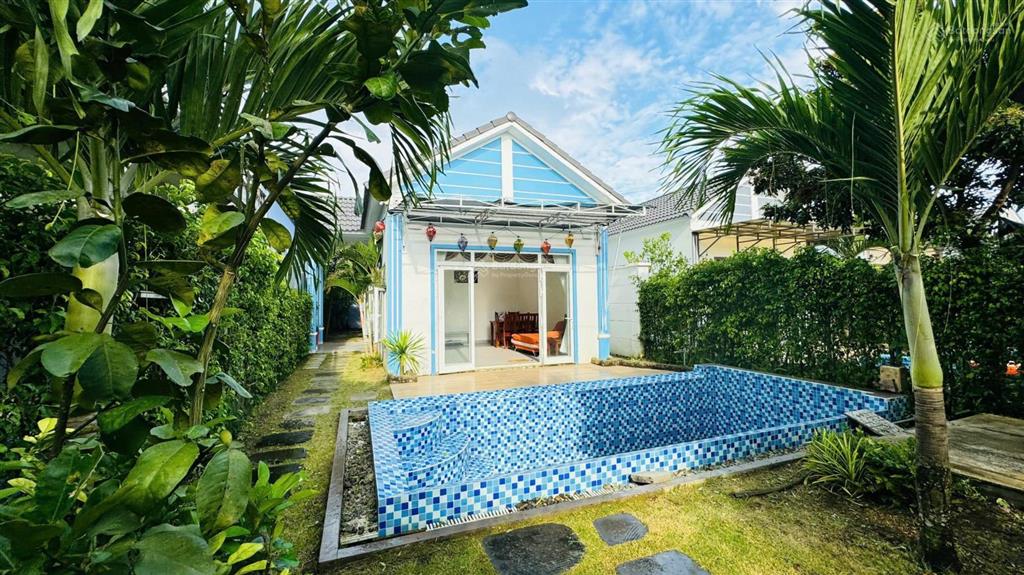 Bán nhà vườn hồ bơi gần lan rừng phước hải full nội thất, xách vali vào ở ngay.