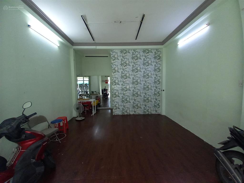 Cần cho thuê mặt bằng mặt tiền đường nguyễn công trứ (gần chung cư phạm viết chánh)